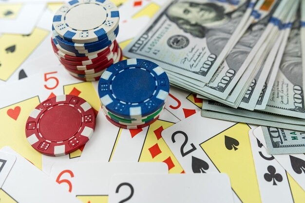 joker88 mobile app interface showing slot games and live casino options