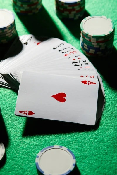 Live studio Caribbean Stud Poker at joker88